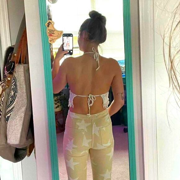 New Small White Crochet Knit‎ Fringe Halter Top Cami Crop Tank Padded Lined - Picture 3 of 4